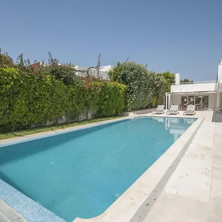 Gemeo Dois - Wonderful Contemporary 3 Bedroom For 8 People - Quiet Location - Private Sw * Lisbon