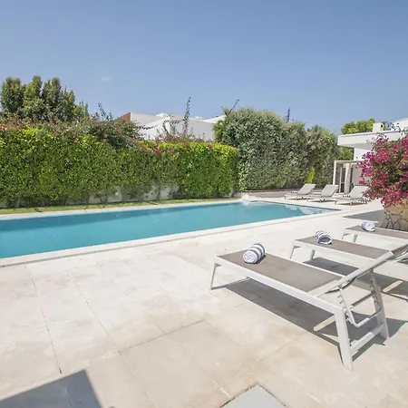 Gemeo Dois - Wonderful Contemporary 3 Bedroom For 8 People - Quiet Location - Private Sw *
