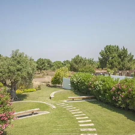 Gemeo Dois - Wonderful Contemporary 3 Bedroom For 8 People - Quiet Location - Private Sw Villa *