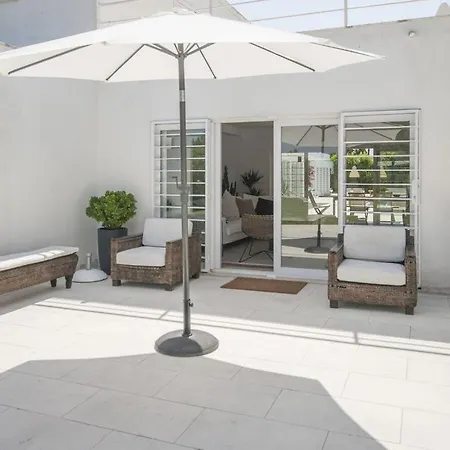 Gemeo Dois - Wonderful Contemporary 3 Bedroom For 8 People - Quiet Location - Private Sw Villa *